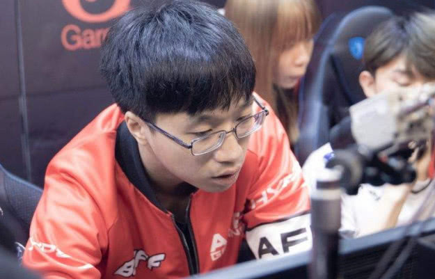 ANIMAJOR小组赛激斗正酣 VG、PSG.LGD暂时领跑